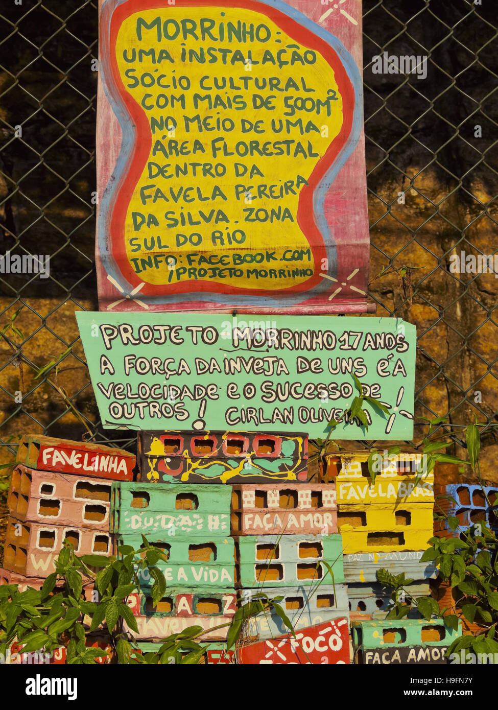 Brazil, City of Rio de Janeiro, Santa Teresa, Projeto Morrinho on the entrance to the favela Pereira da Silva. Stock Photo