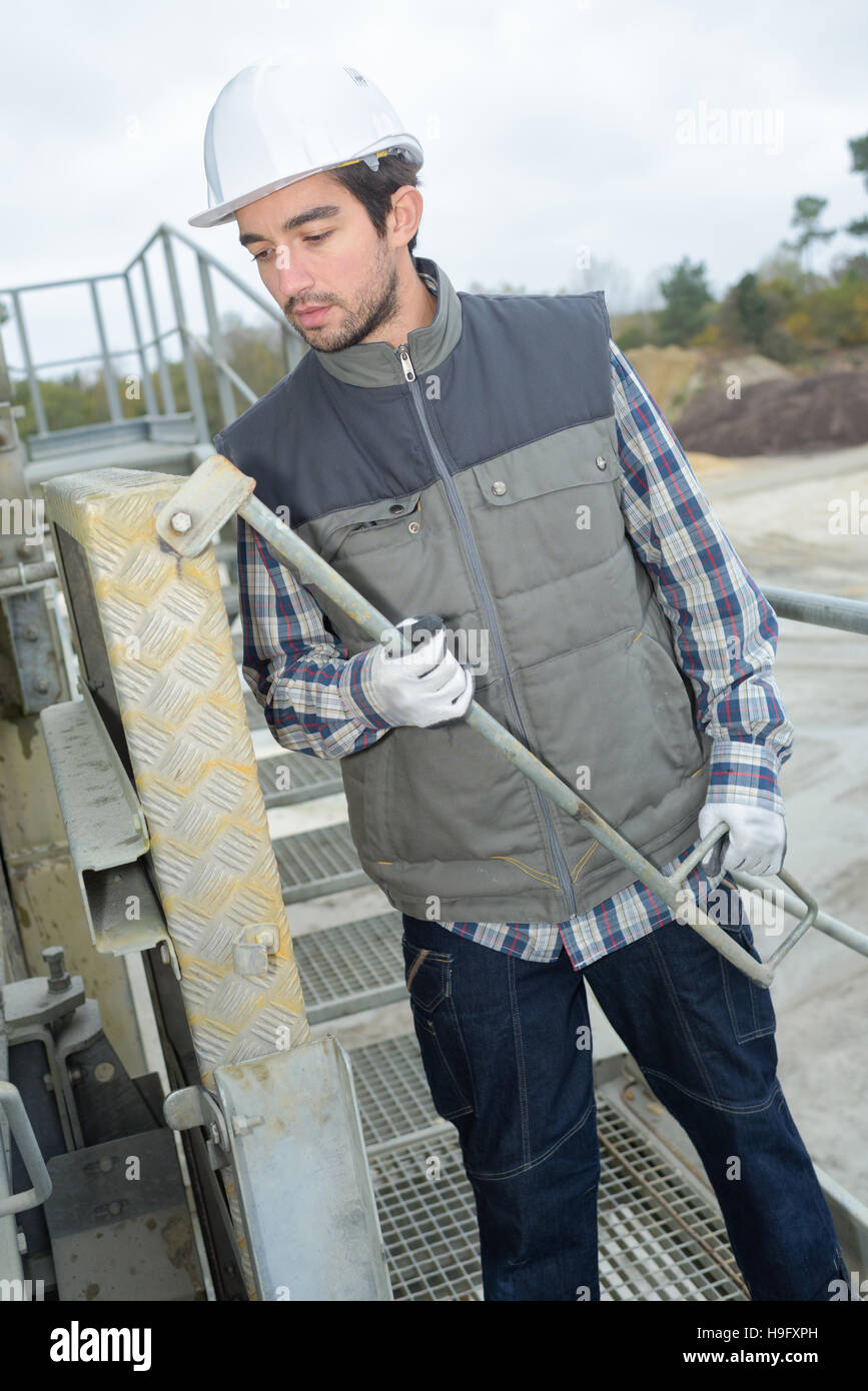 Outdoor worker heat hires stock photography and images Alamy
