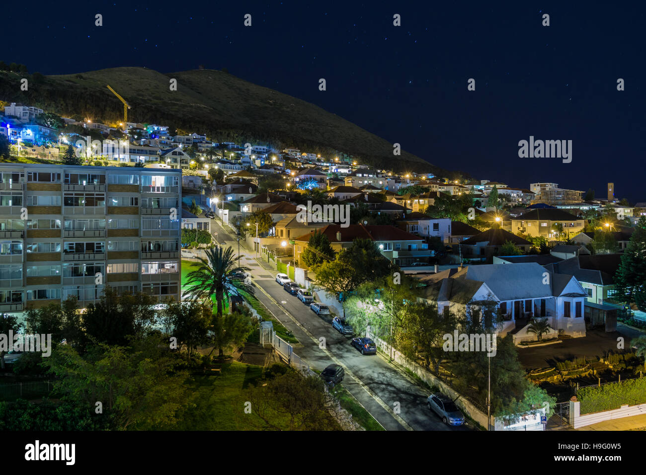 Aerial view of the city of Cape Town at night Stock Photo - Alamy