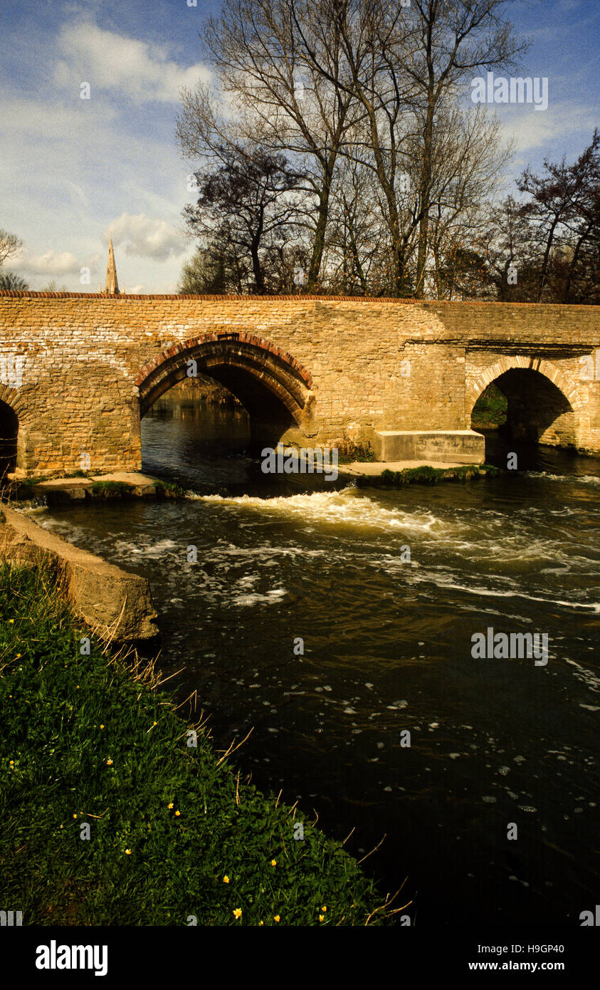 river great ouse medieval bridge england uk Stock Photo Alamy