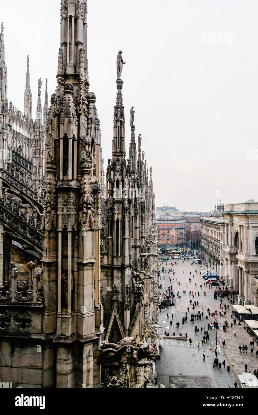Ornately carved stonework on the roof of the Duomo di Milano (Milan Cathedral), Italy Stock Photo