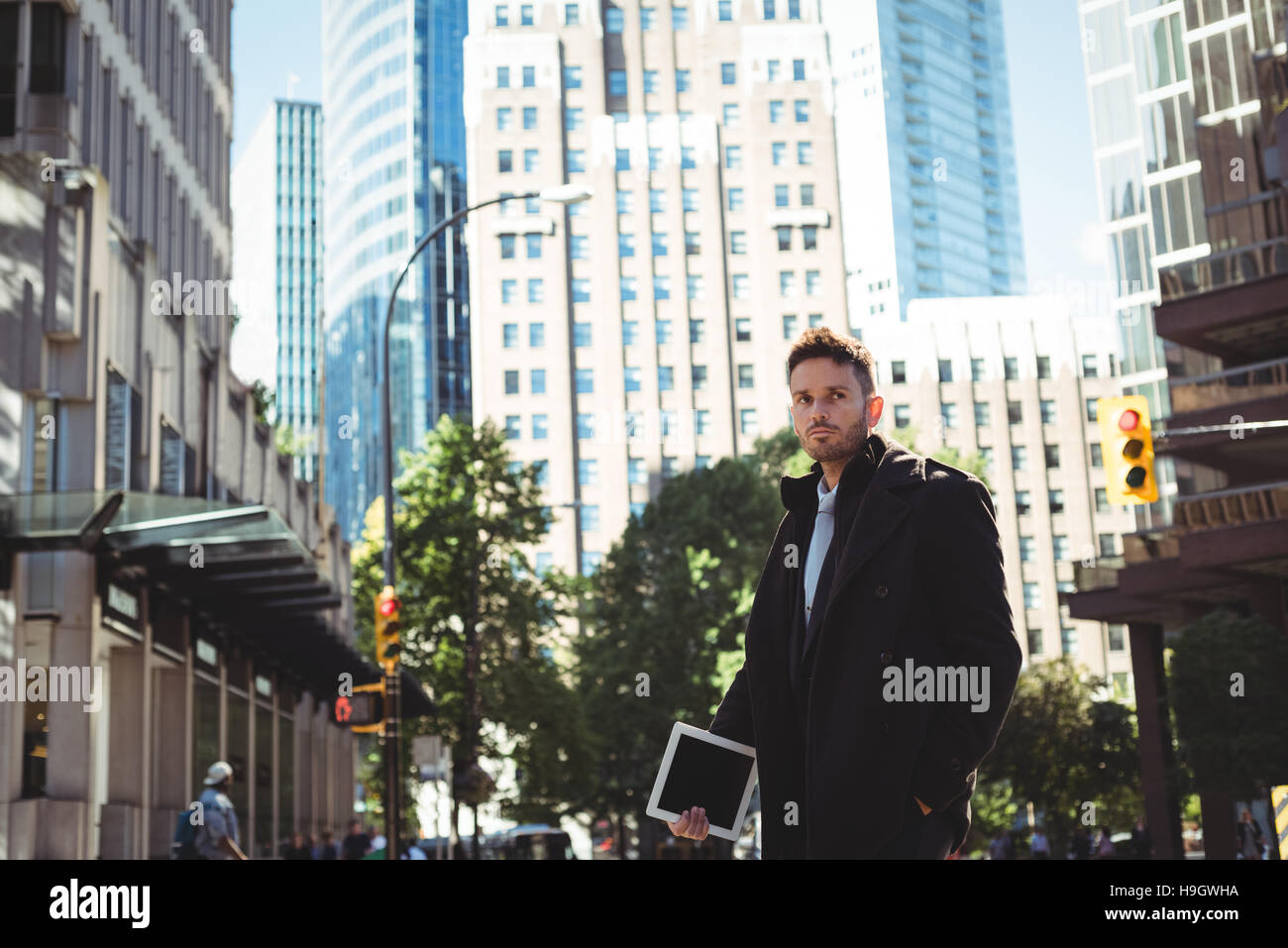 Businessman with a digital tablet hi-res stock photography and images ...