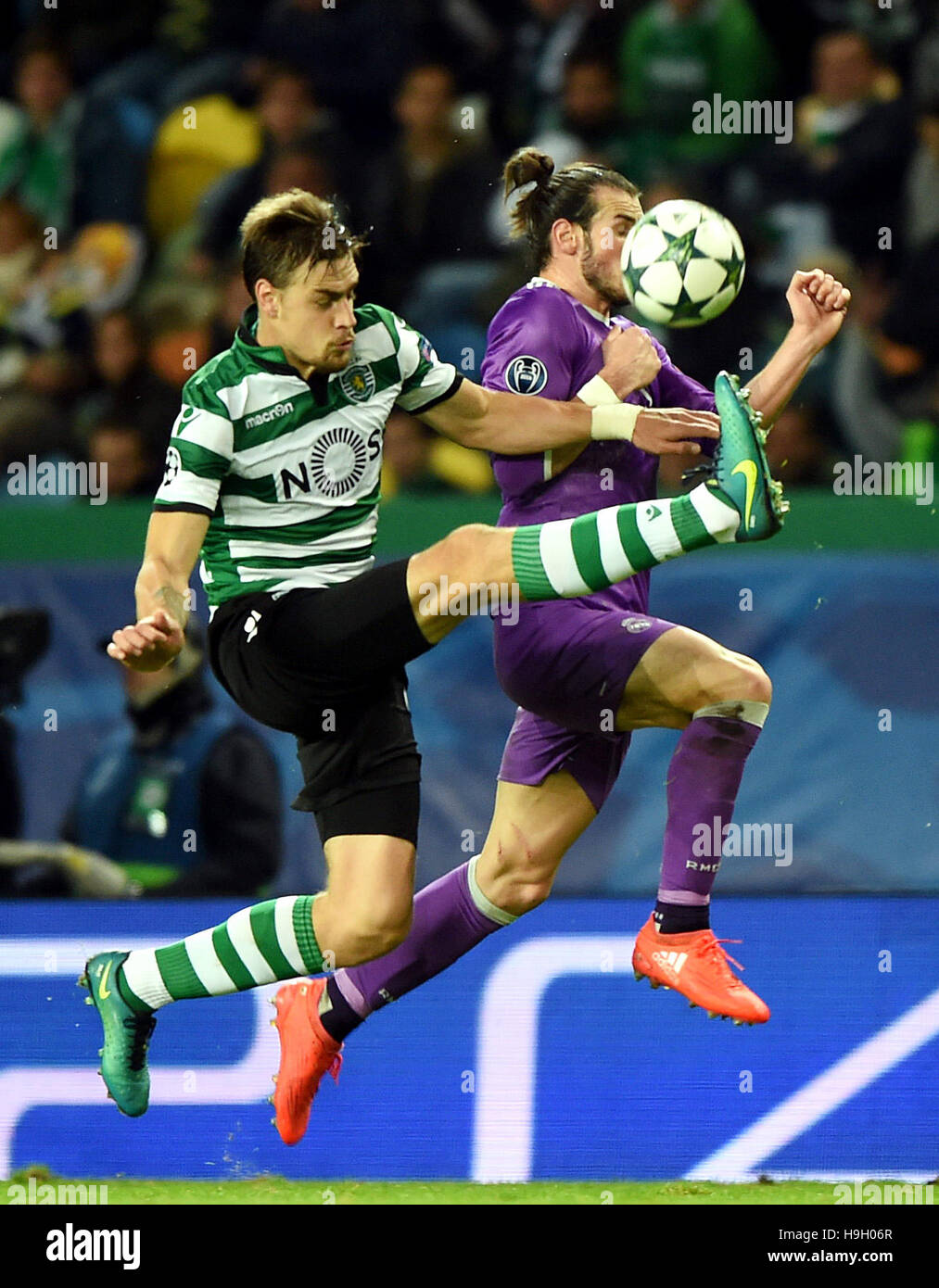 Real Madrid s Gareth Bale R