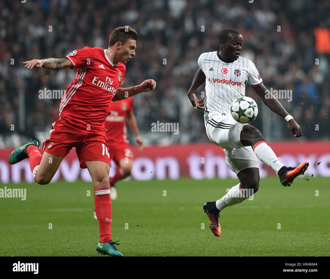 Istanbul, Turkey. 24th Nov, 2016. Vincent Aboubaker (R) of Besiktas  controls the ball during the UEFA Champions League Group B match between  Turkey's Besiktas and Portugal's Benfica in Istanbul, Turkey, on Nov.