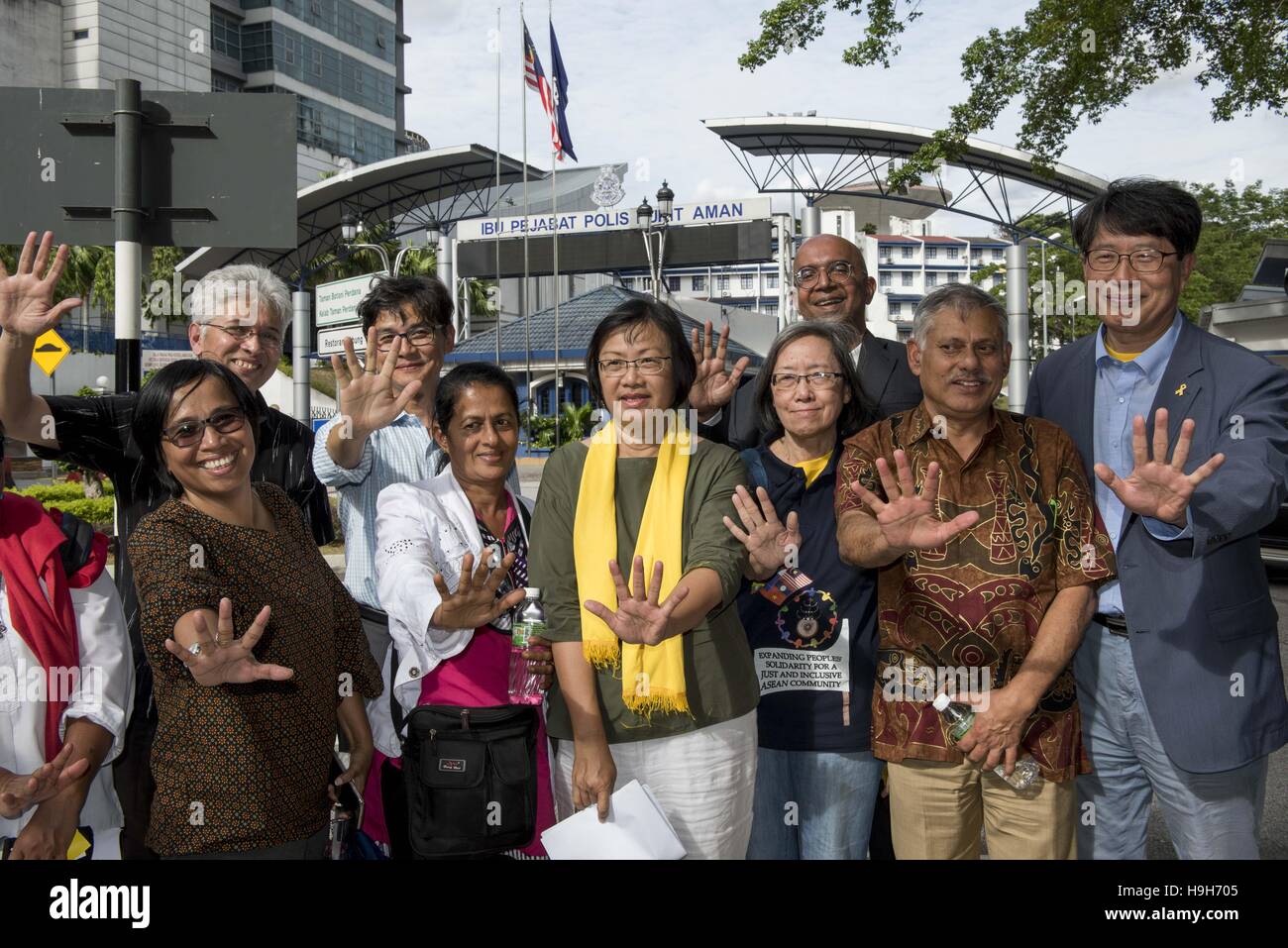 October 20, 2016 Maria Chin Abdullah(60, R), activist groups of