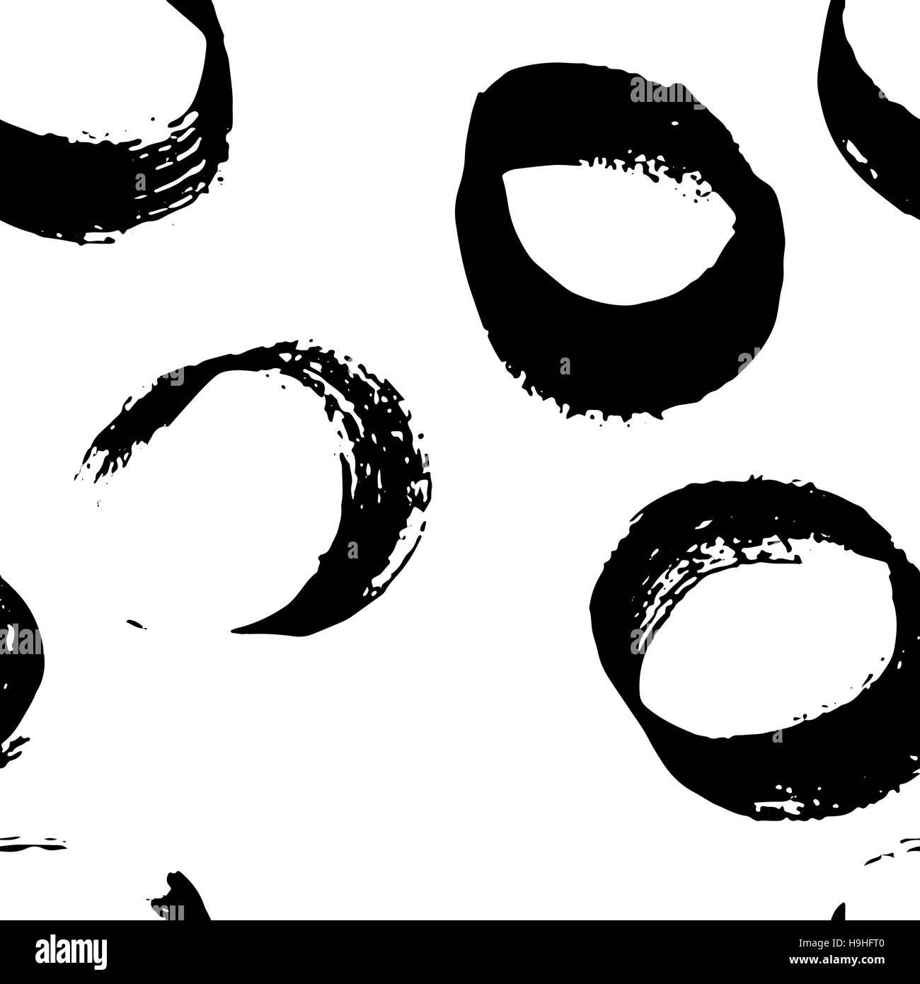 Seamless pattern with hand drawn grunge circles. Ink vector ...