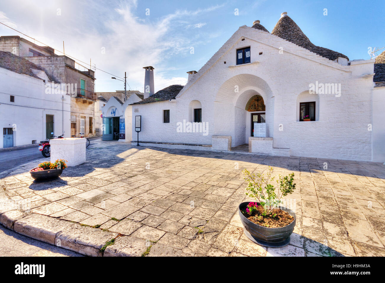 Alberobello trullo hires stock photography and images Alamy