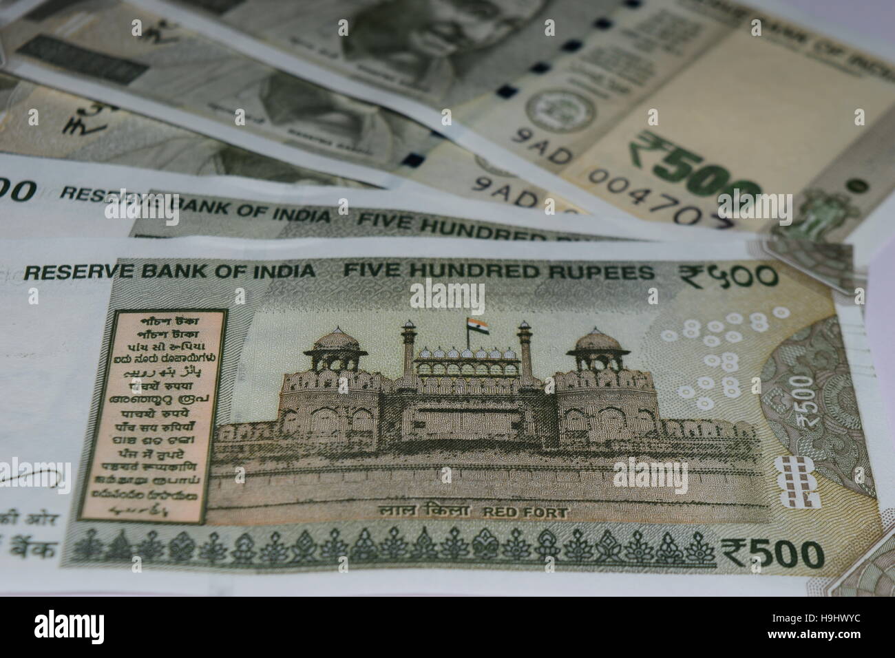500 Five hundred Rupees India currency notes closeup view of red fort display and languages of India Stock Photo