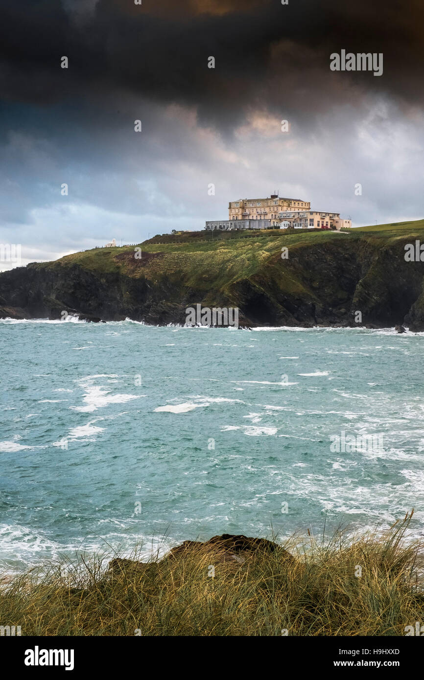 Heavy clouds from Storm Angus gather over The Atlantic Hotel in Newquay, Cornwall Stock Photo