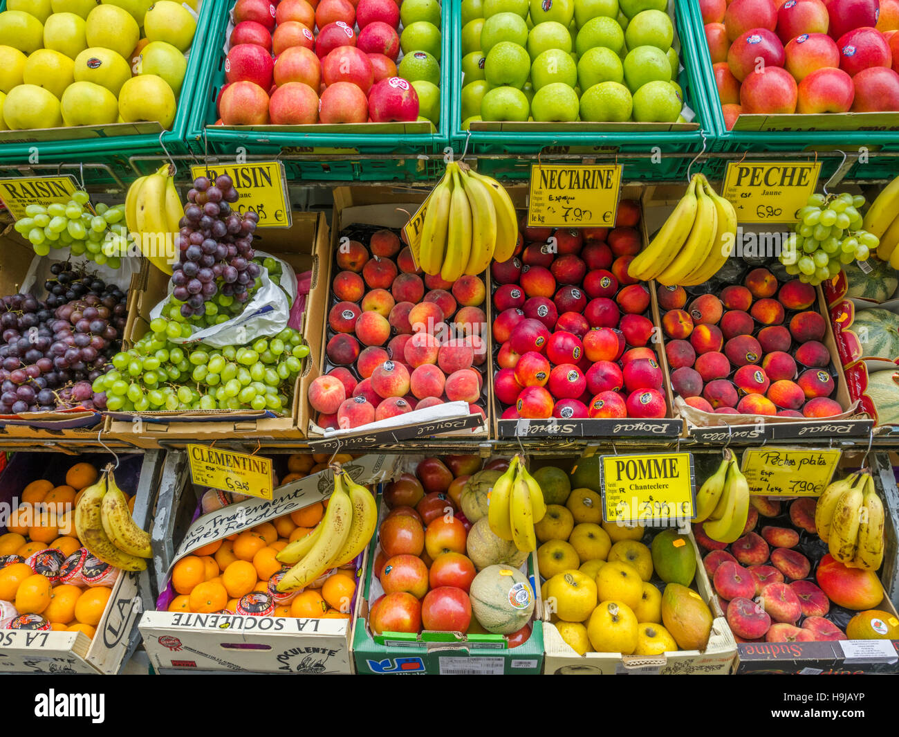 Outdoor street market in Paris, France Stock Photo Alamy