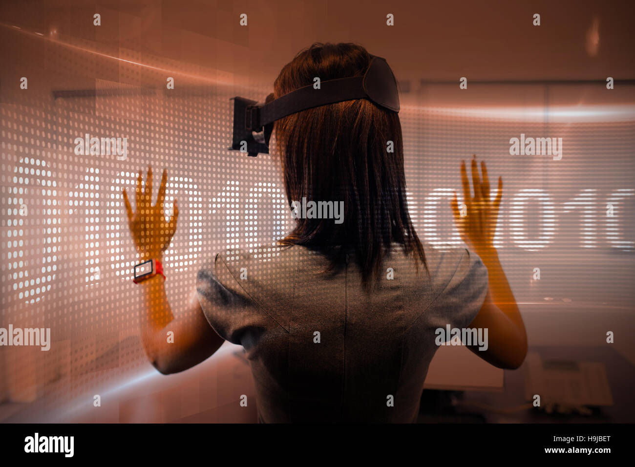 Digital binary code technology hi-res stock photography and images - Alamy