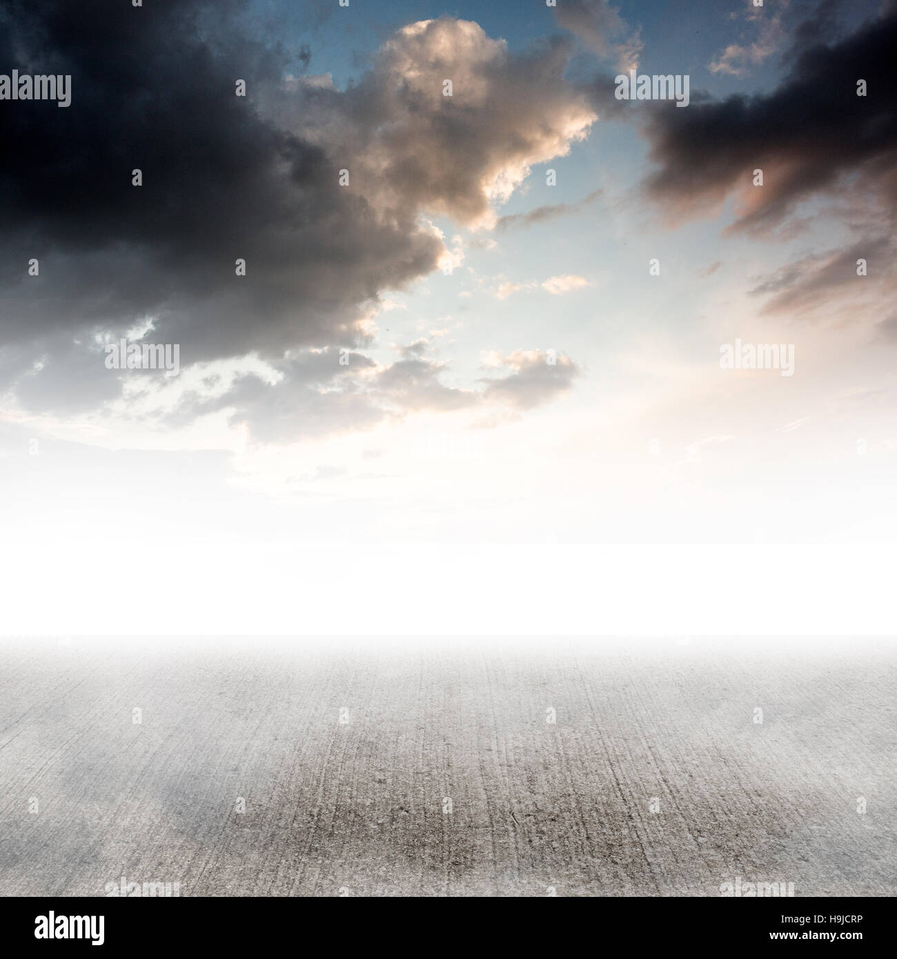 No people blue sky hi-res stock photography and images - Alamy