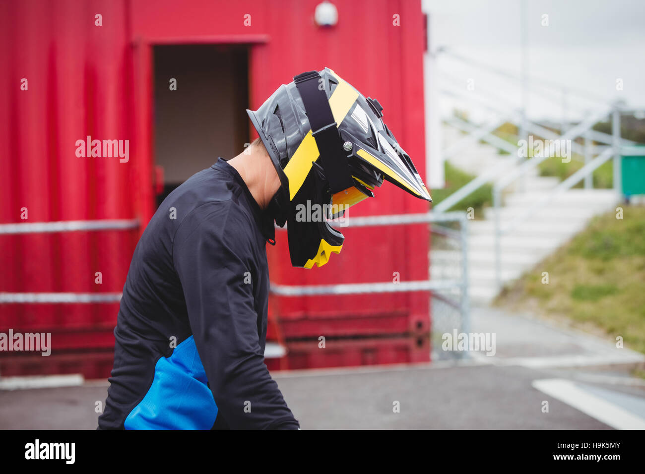 Skatepark helmet hires stock photography and images Alamy