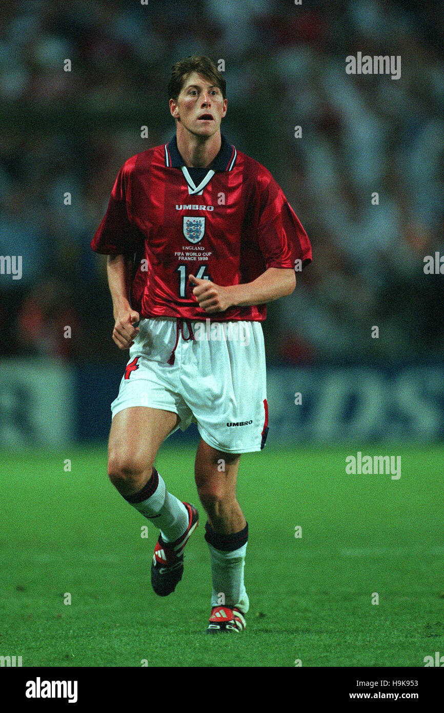 Darren Anderton 1998 Hi res Stock Photography And Images Alamy darren-anderton-1998-hi-res-stock-photography-and-images-alamy
