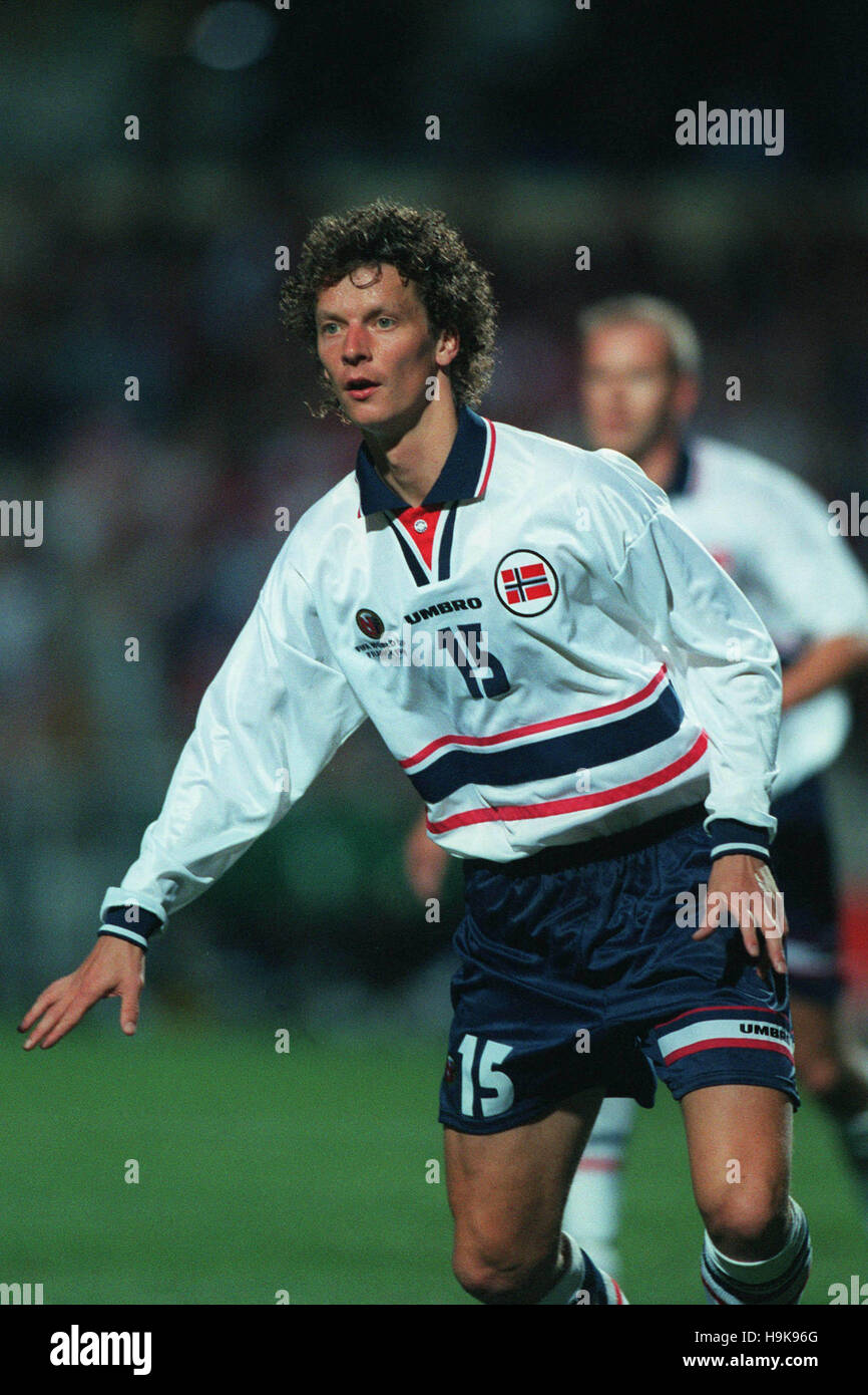 Dan eggen hires stock photography and images Alamy