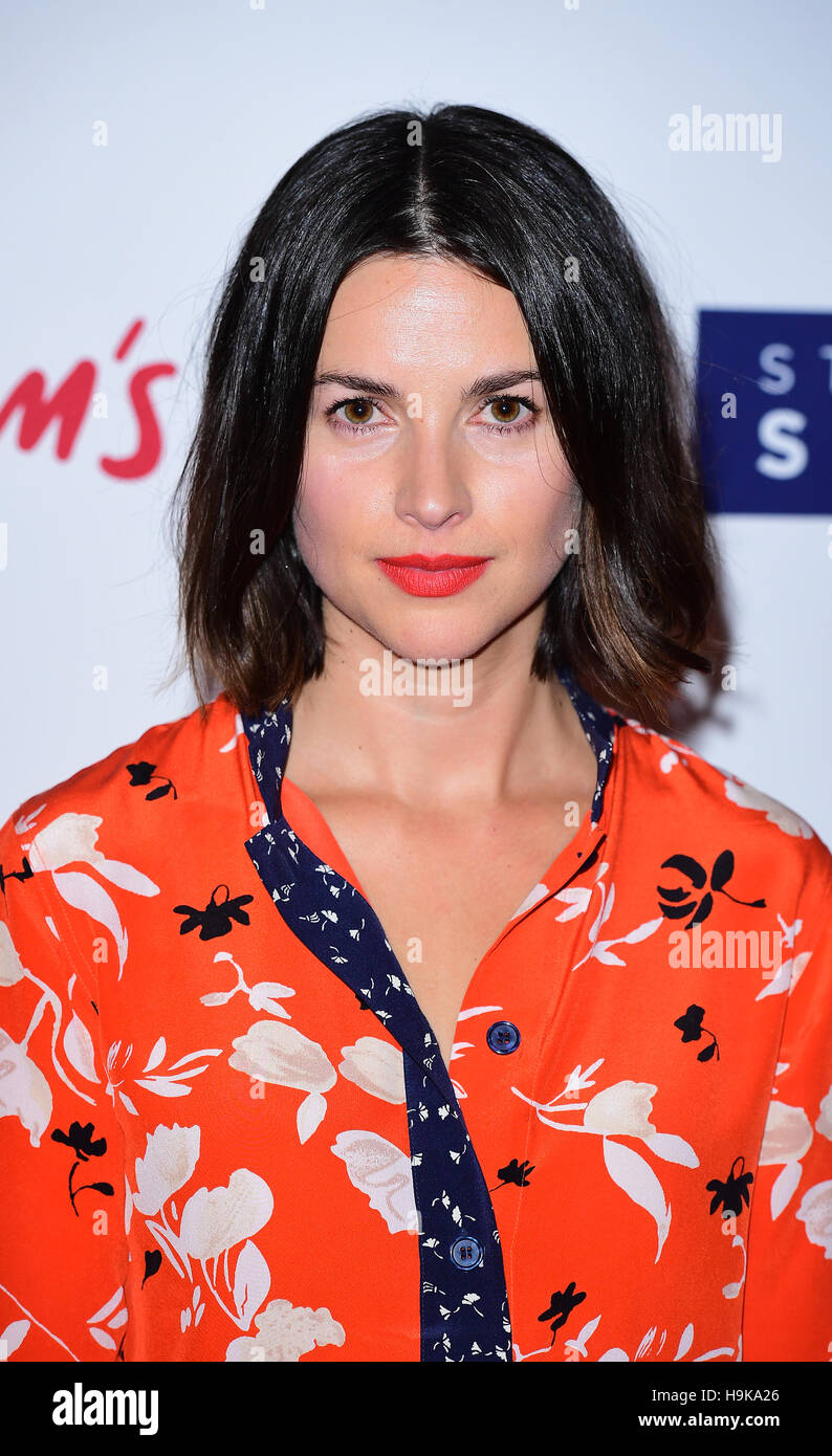 Amelia Warner Stock Photos & Amelia Warner Stock Images - Alamy