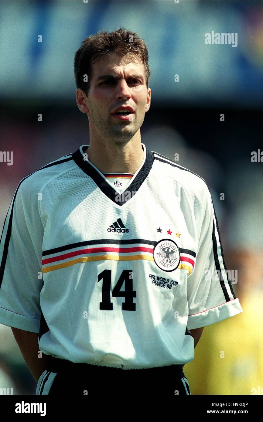 MARKUS BABBEL GERMANY & BAYERN MUNICH FC 29 June 1998 Stock Photo - Alamy