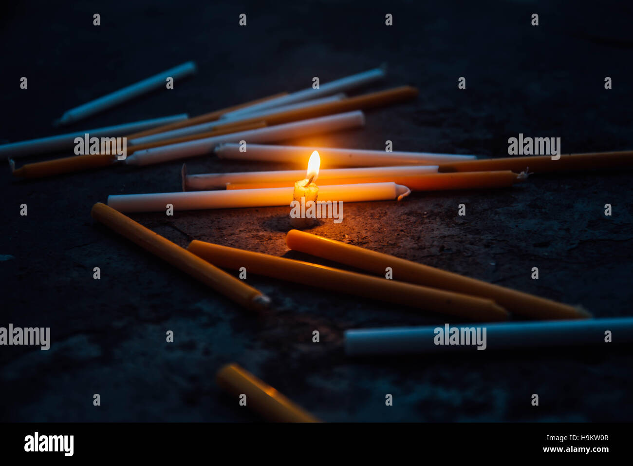 Dark and lonely hi-res stock photography and images - Alamy