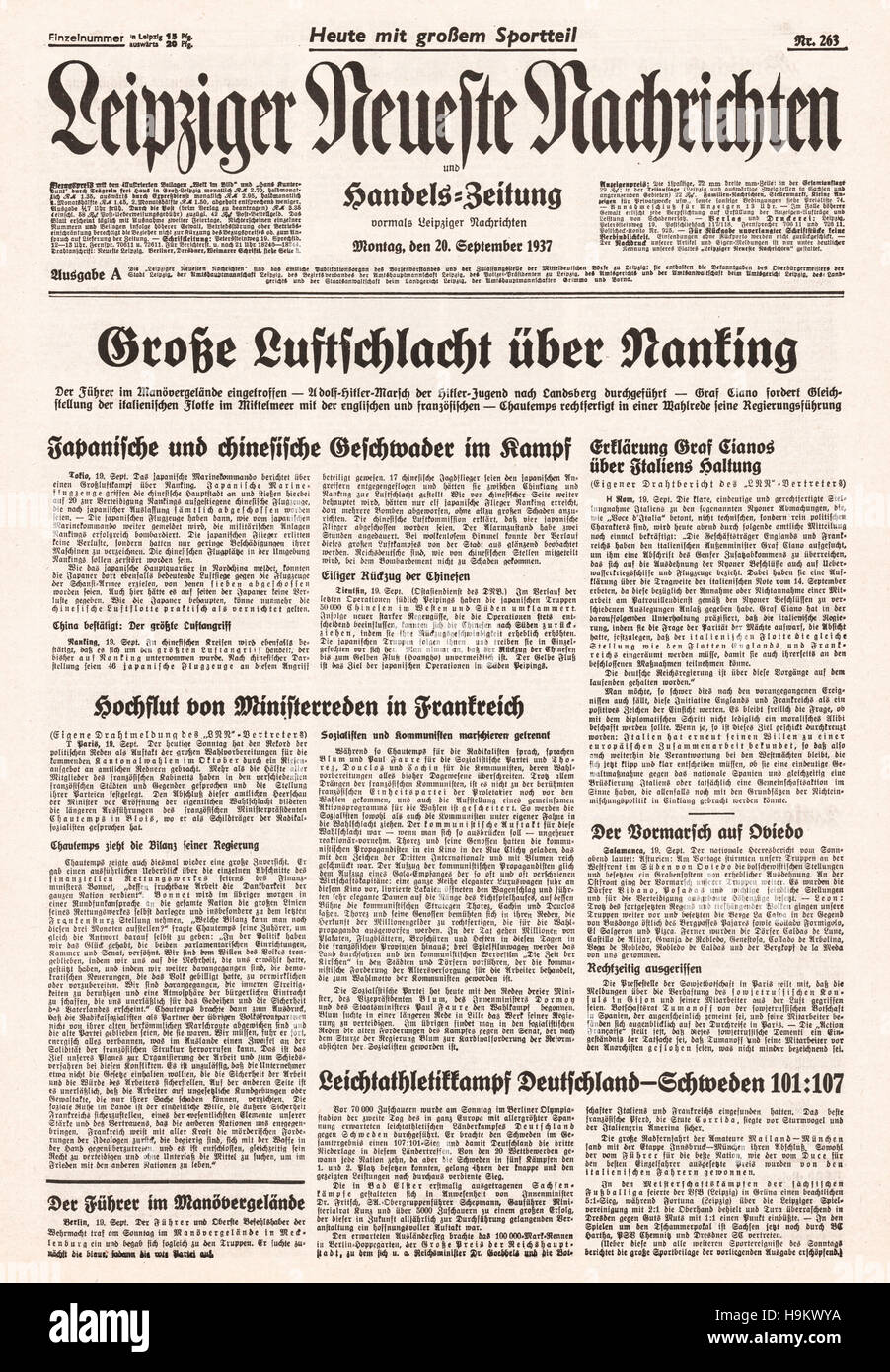 1937 Leipziger Nachrichten front page (Germany) Bombing of Nanking Stock Photo