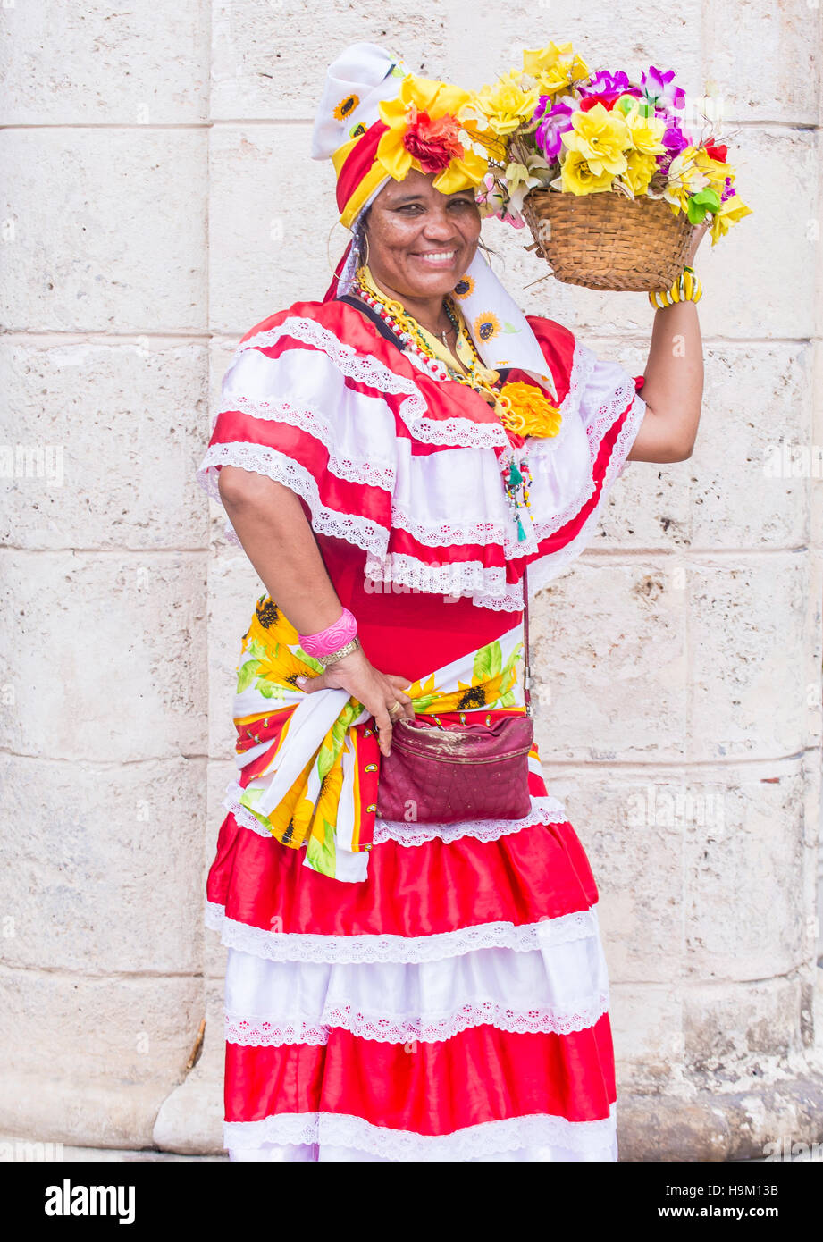Cuban women with traditional clothing in old Havana Stock Photo - Alamy