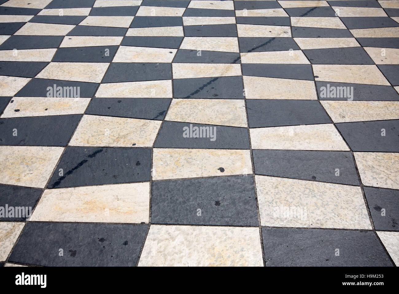 Black And White Checkered Floor Tiles Stock Photo 126445231 Alamy