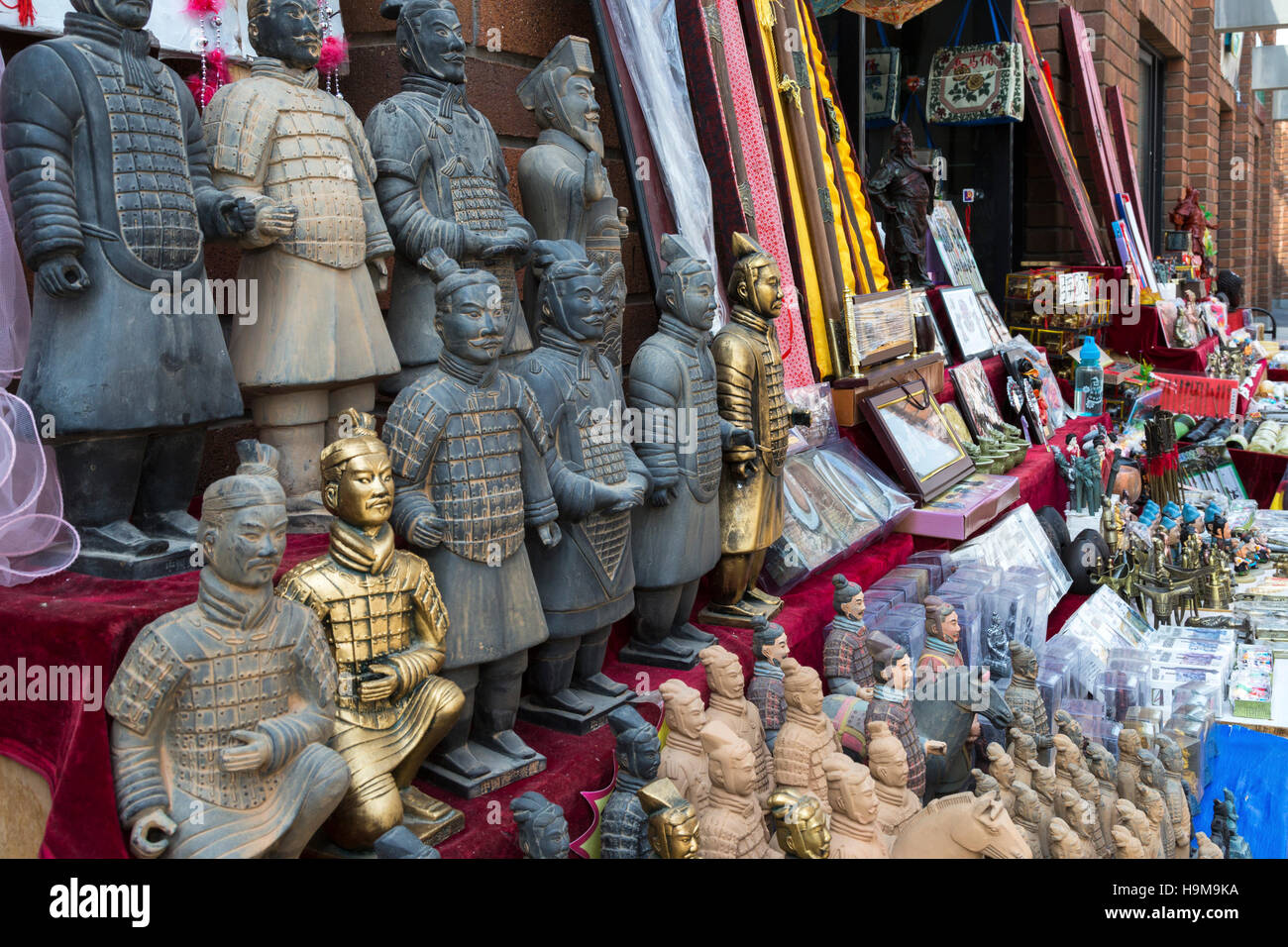 Souvenir shop, Museum of Qin Terra Cotta Warriors, Xian, China Stock
