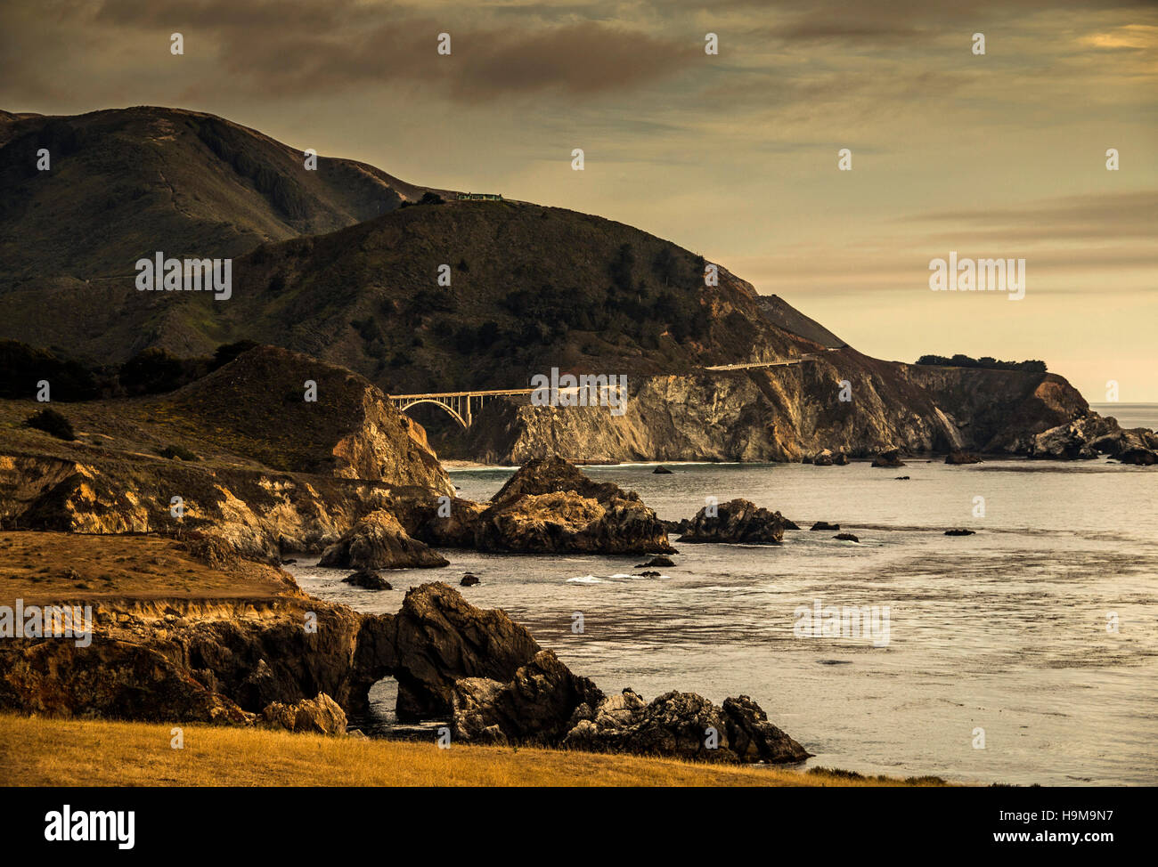 scenic view of the Big Sur in California's Highway 1 Stock Photo - Alamy