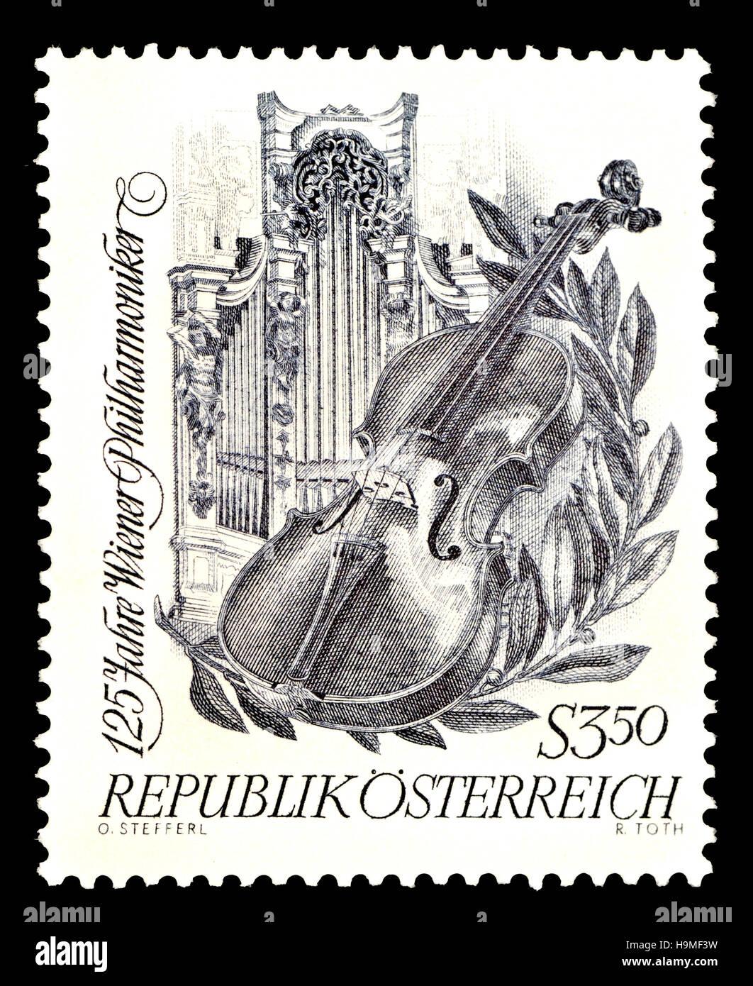 Austrian postage stamp (1967) !25th anniversary of the Vienna
