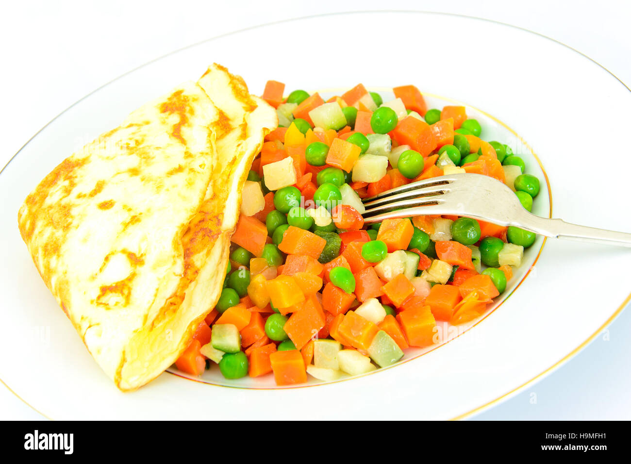 Healthy and Diet Food: Scrambled Eggs with Vegetables Stock Photo - Alamy