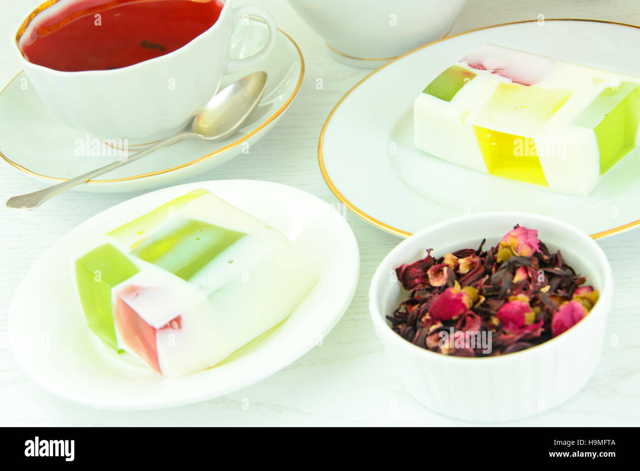 Diet Dessert Fruit Jelly, Gelatin and Tea Stock Photo Alamy