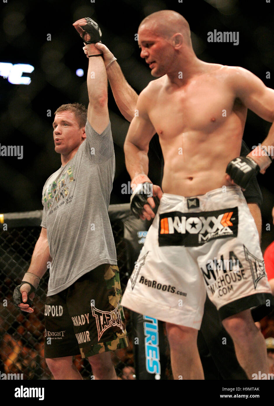 Matt hughes ufc hires stock photography and images Alamy