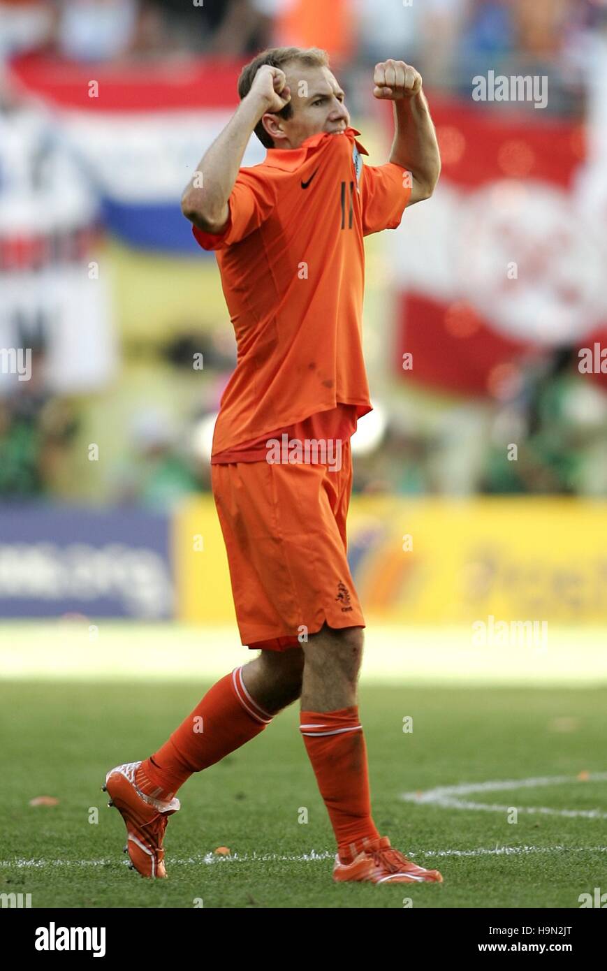 Arjen robben world cup hires stock photography and images Alamy