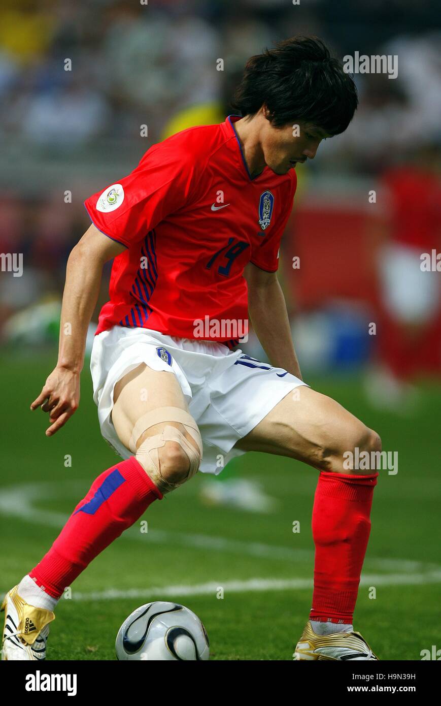 KIM SANG SIK KOREA REPUBLIC & SEONGNAM ILWH WORLD CUP FRANKFURT GERMANY 13 June 2006 Stock Photo