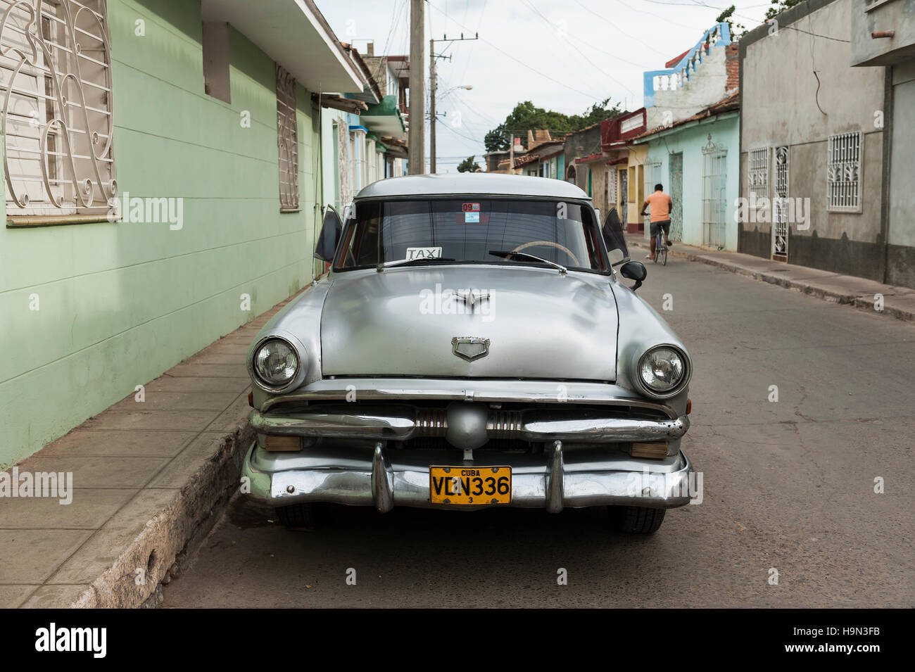 Old car parked on street in Havana Stock Photo Alamy