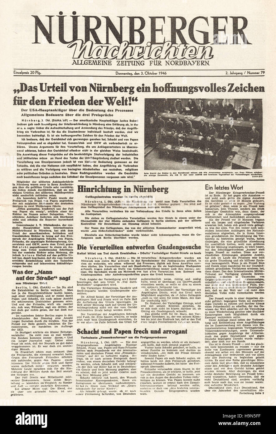 1946 Nürnberger Nachtrichten front page Nazi leaders sentenced to death Stock Photo