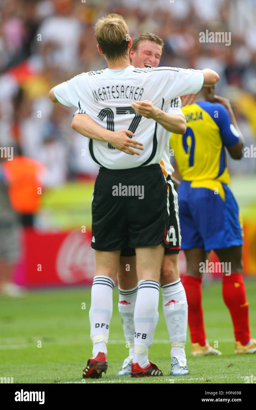 PER MERTESACKER & ROBERT HUTH ECUADOR V GERMANY WORLD CUP BERLIN