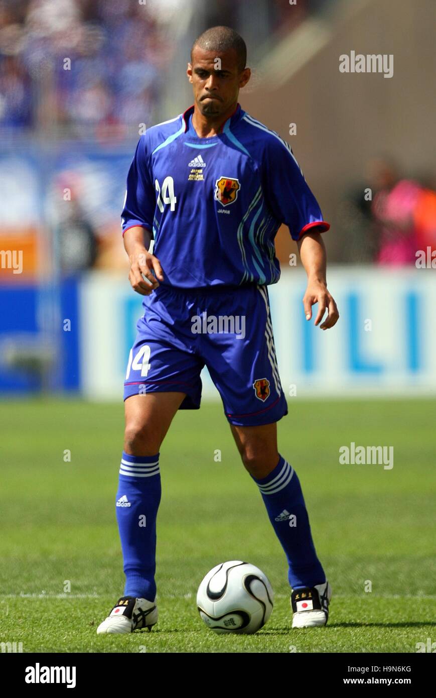 ALESSANDRO SANTOS JAPAN & URAWA REDS WORLD CUP NUREMBERG GERMANY 18