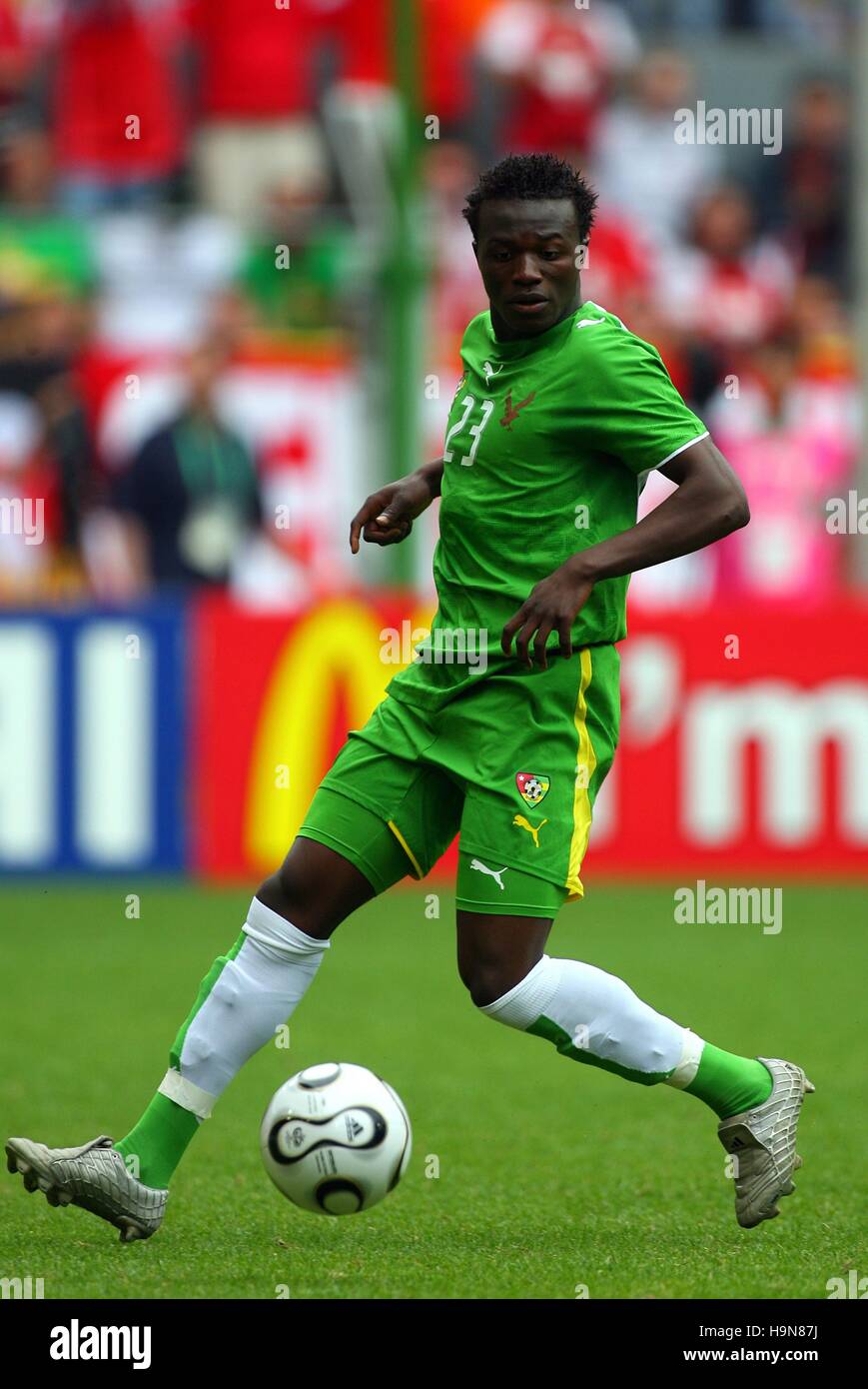 Assimiou Touré - Bayer 04 Leverkusen - 2009/2010
