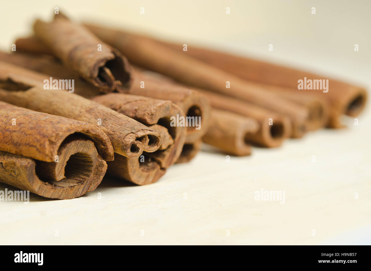thumbnail image 2 of IAG Foods Cassia Cinnamon Bark – 1kg (35oz) – Perfect For Sri Lankan & Indian Cooking 2 of 2