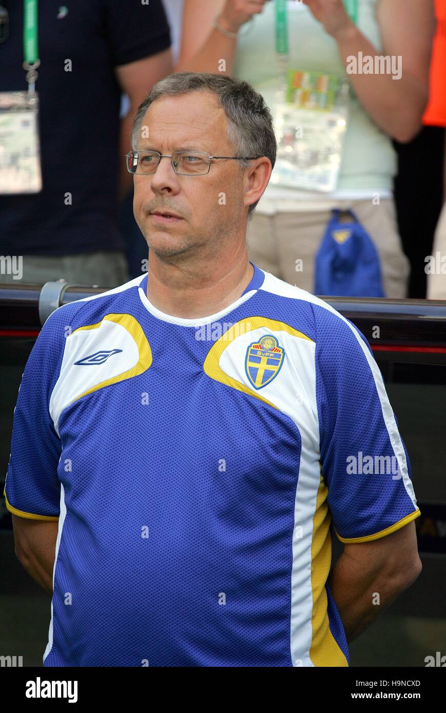 LARS LAGERBACK SWEDEN HEAD COACH WORLD CUP ALLIANZ ARENA MUNICH GERMANY 24  June 2006 Stock Photo - Alamy