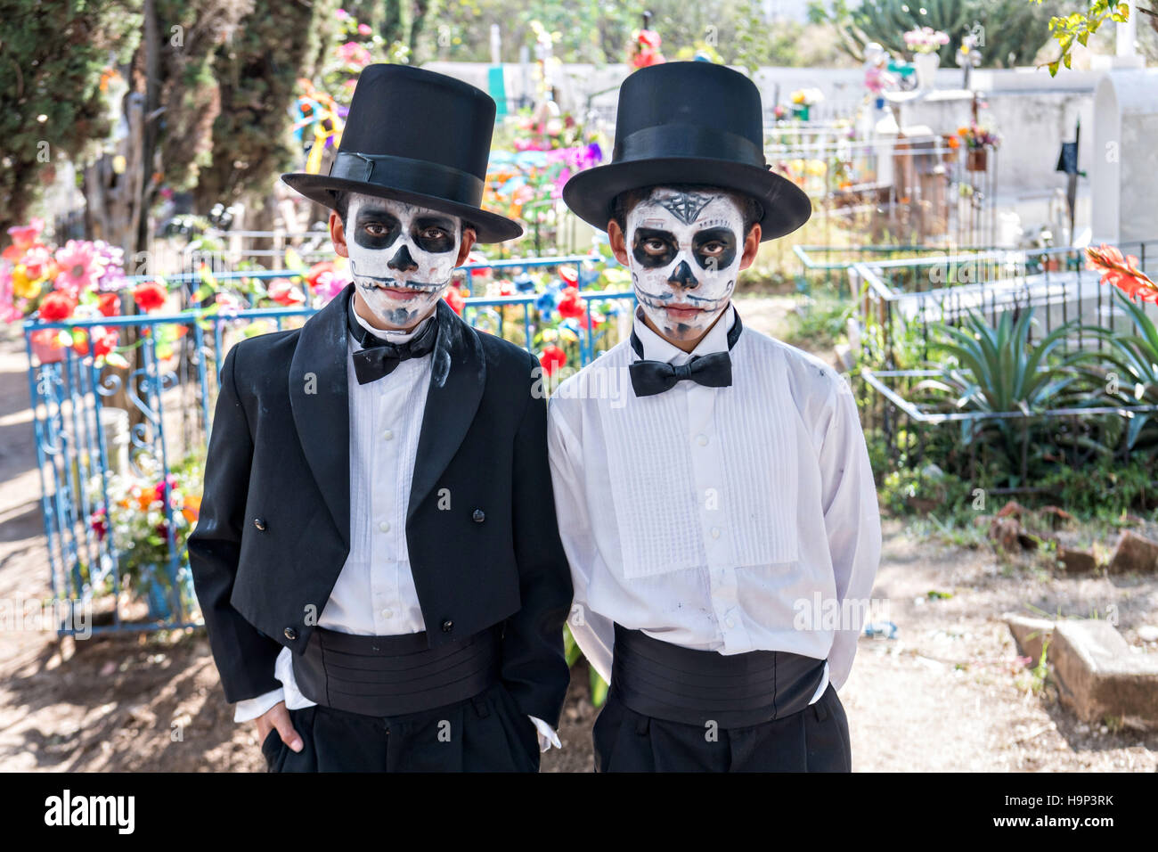 The dead boys hi-res stock photography and images - Alamy