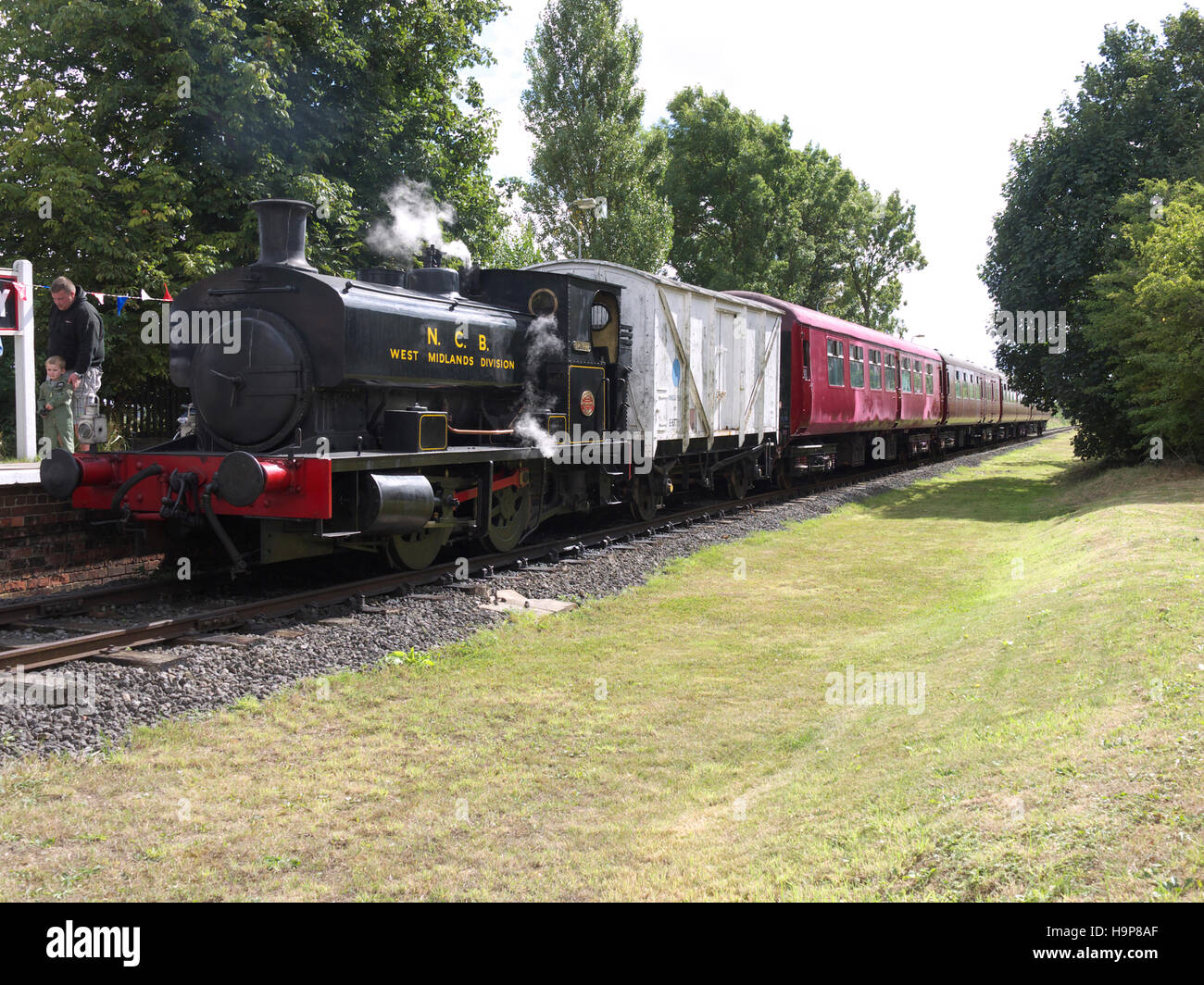 NCB loco at North Thoresby station Stock Photo Alamy