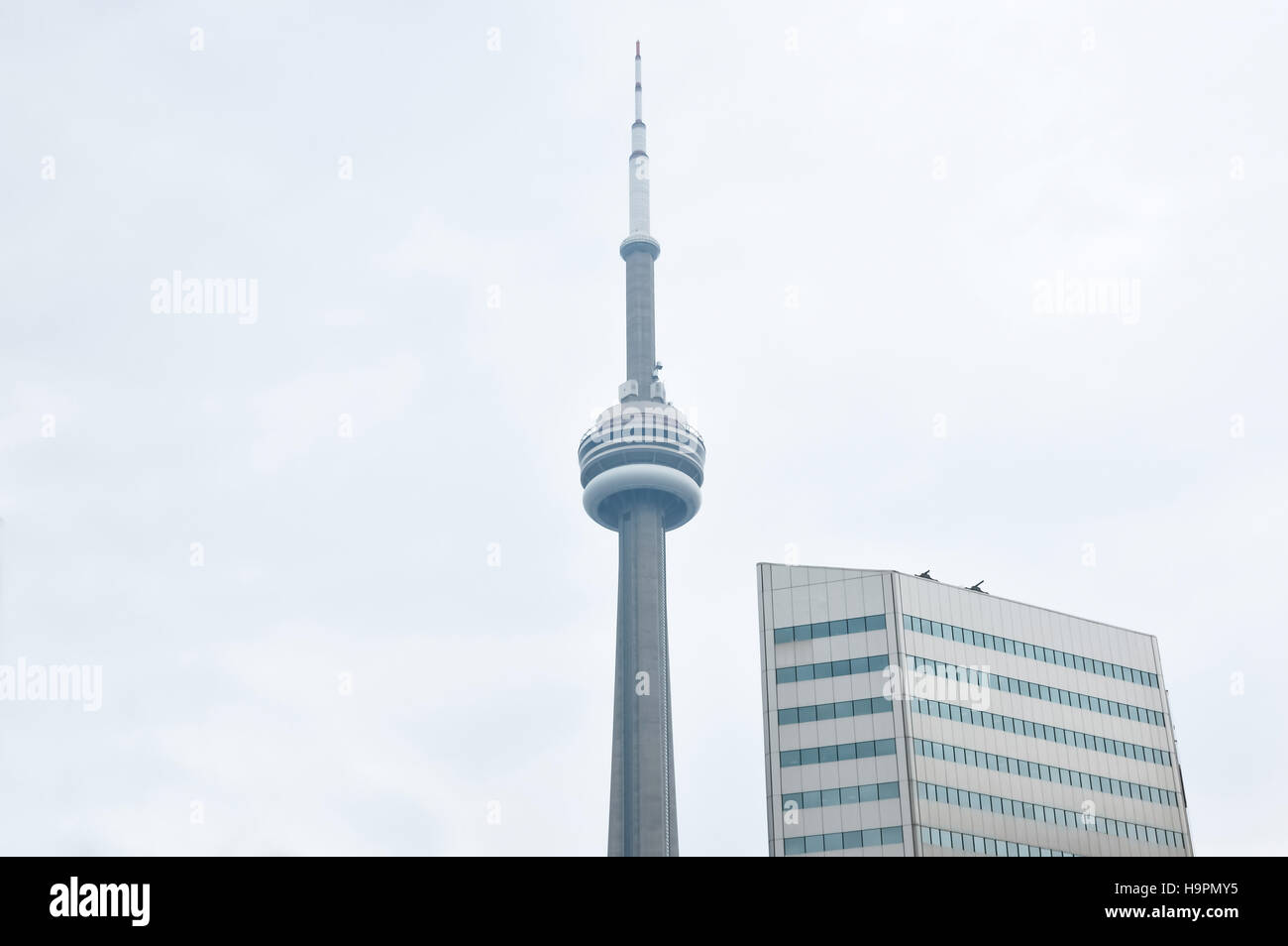360 restaurant cn tower hi-res stock photography and images - Alamy