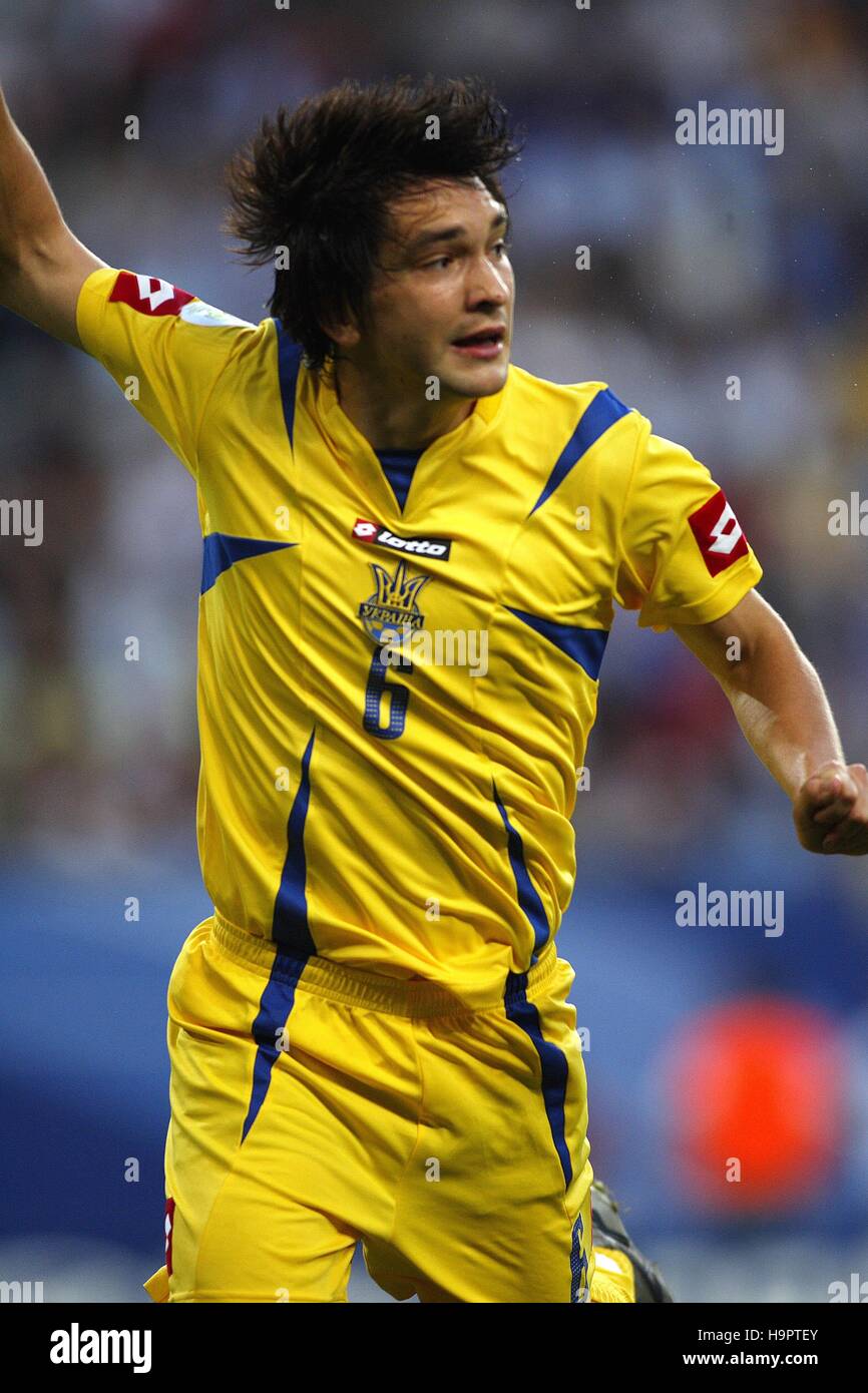ANDRIY RUSOL UKRAINE DNIPRO DNIPROPETROVSK WORLD CUP AOL ARENA HAMBURG GERMANY 30 June 2006 Stock Photo