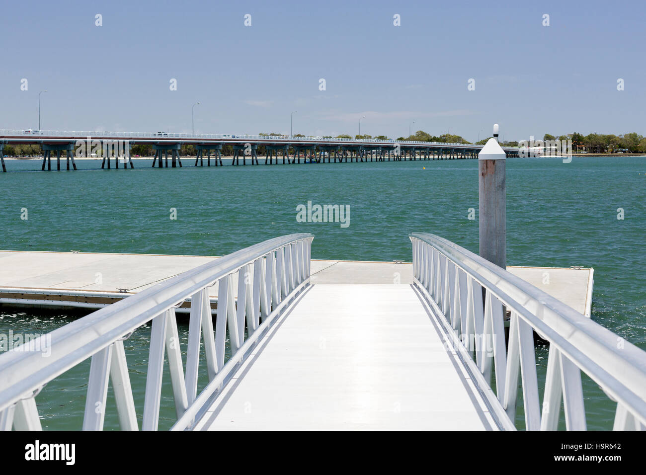 View of a new recreational pier and floating dock at the Pumicestone