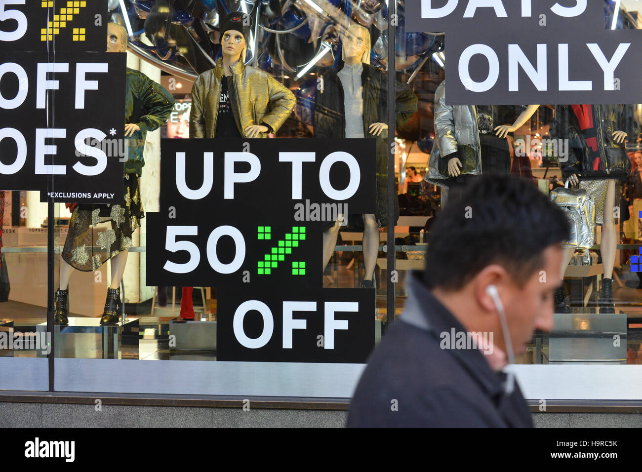 london stores hires stock photography and images Alamy