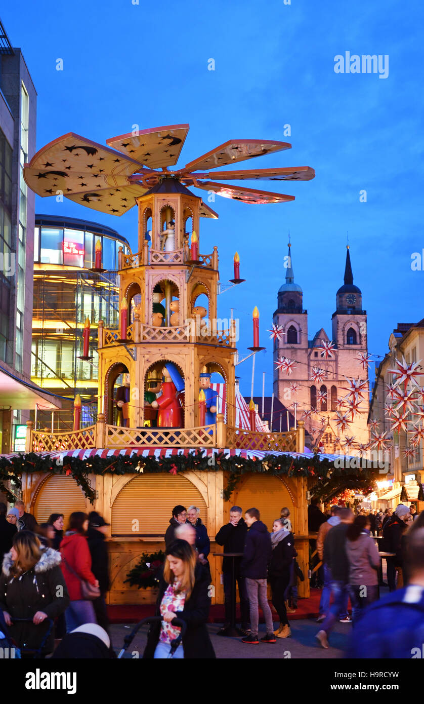 Magdeburg Germany 21st Nov 2016 View of the Christmas market in Magdeburg Germany 21st Nov 2016 View of the Christmas market in