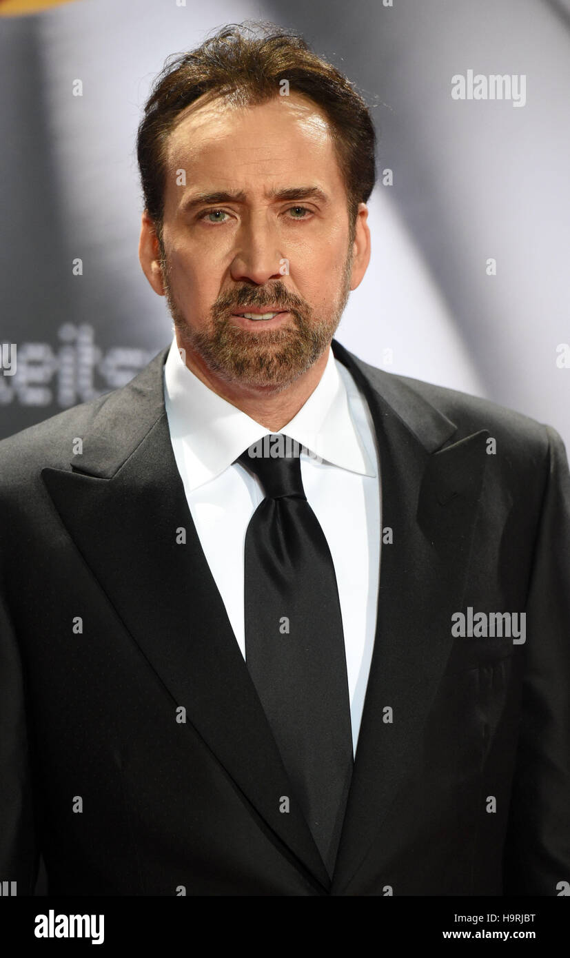 Duesseldorf, Germany. 25th Nov, 2016. American actor Nicolas Cage ...