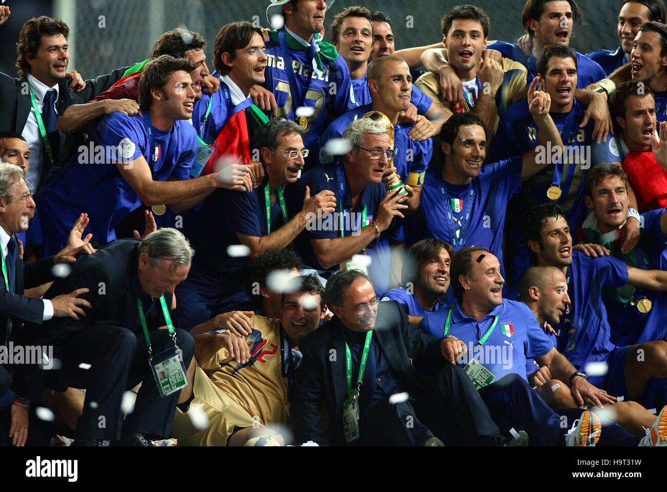 ITALIAN PLAYERS & WORLD CUP ITALY V FRANCE OLYMPIC STADIUM BERLIN