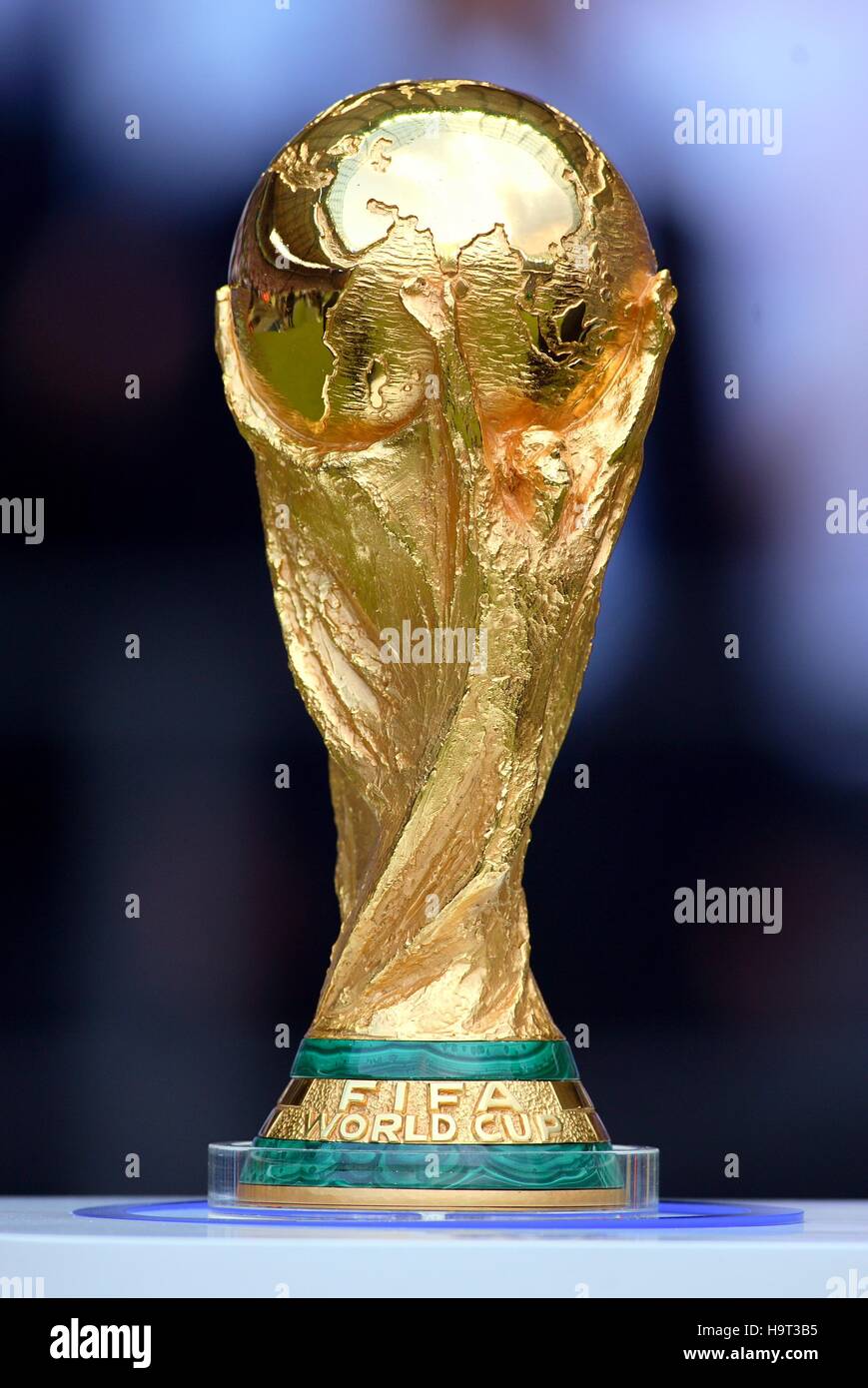 Italy 2006 world cup trophy hi-res stock photography and images